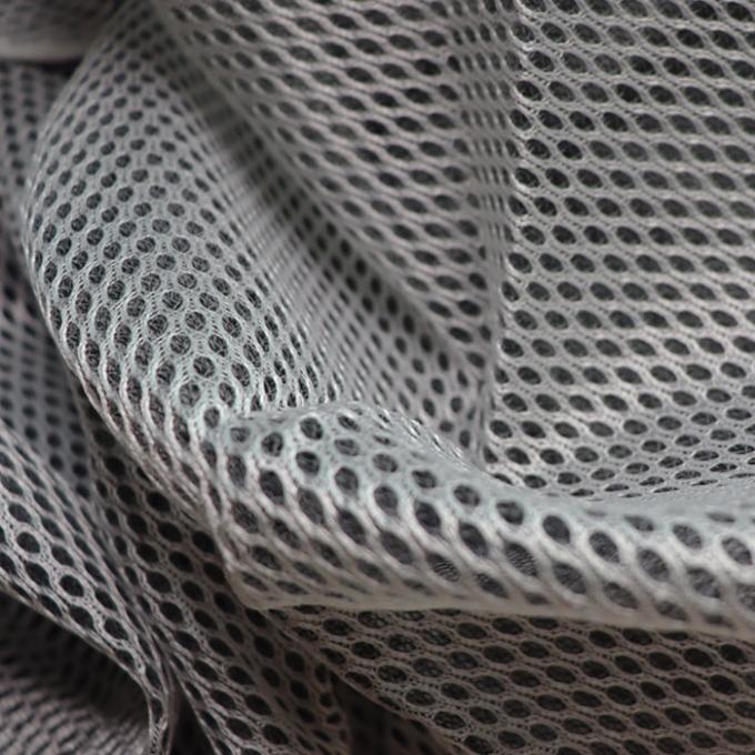 Siyah iplik 3 boyutlu örgü kumaşı 100% Polyester Solunumlu örgü malzemesi Kanepe için 1