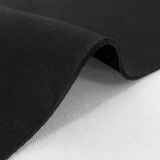 Ev Tekstil 3D Mesh Kumaş Spor kıyafetleri Nefes Alıcı Dikişli Mesh Kumaş 2