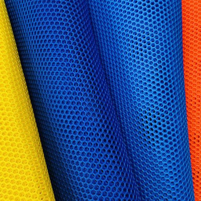 Yüzde 100 Polyester Spacer Mesh Kumaş Hafif Polyester Mesh Kumaş 230gsm 1