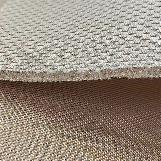 Nefes alabilen örgüden 3 boyutlu kumaş 3 boyutlu uzay ağı 100% poliester 600GSM 2